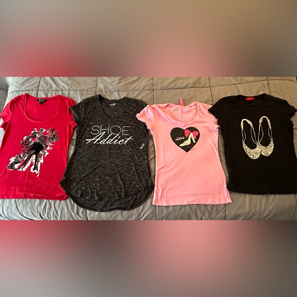 Bundle of 4 Size Medium Shoe Lover Tops